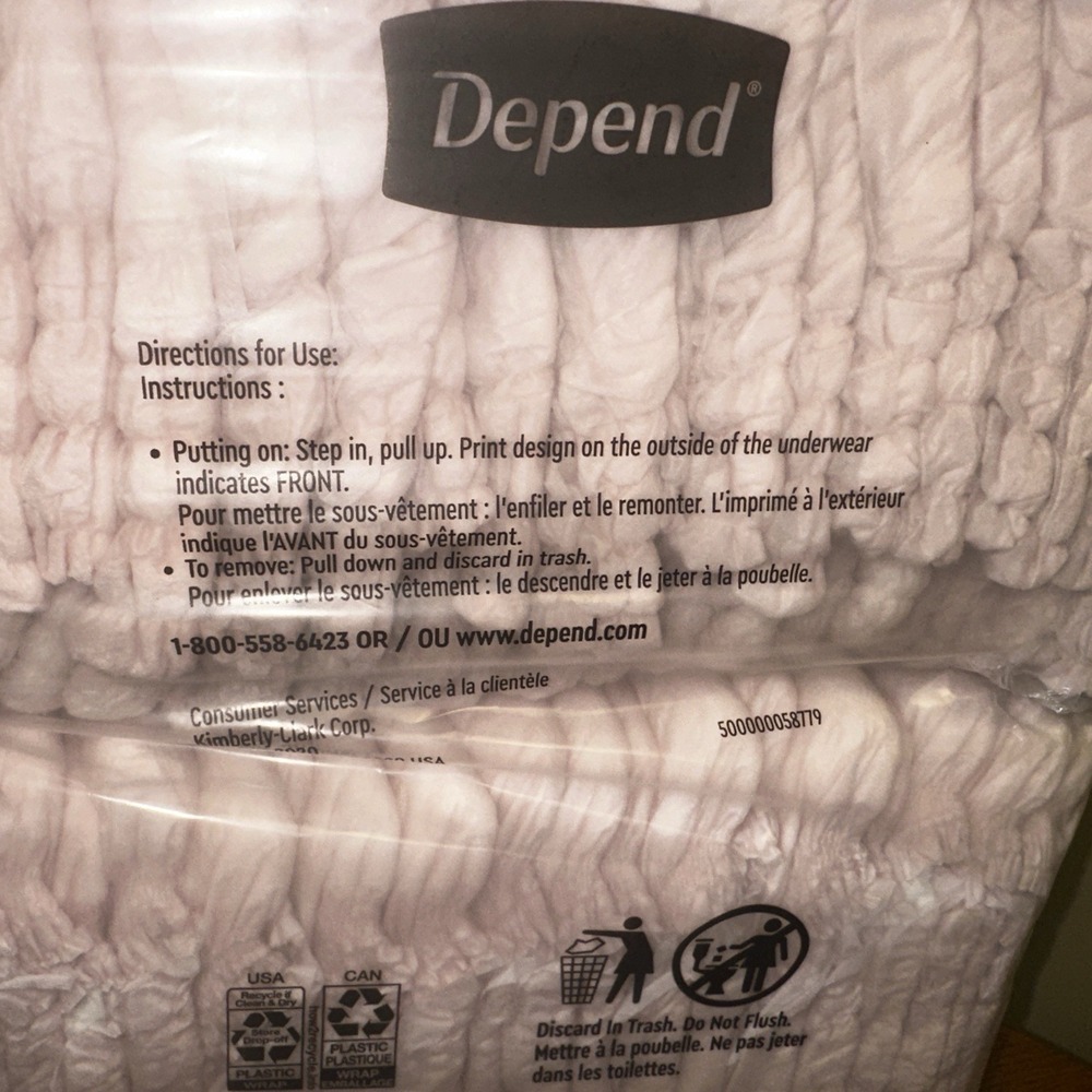 Depend Fresh Protection Incontinence Underwear for Women~Medium~Pink~38 Ct~NEW!! - Picture 3 of 3